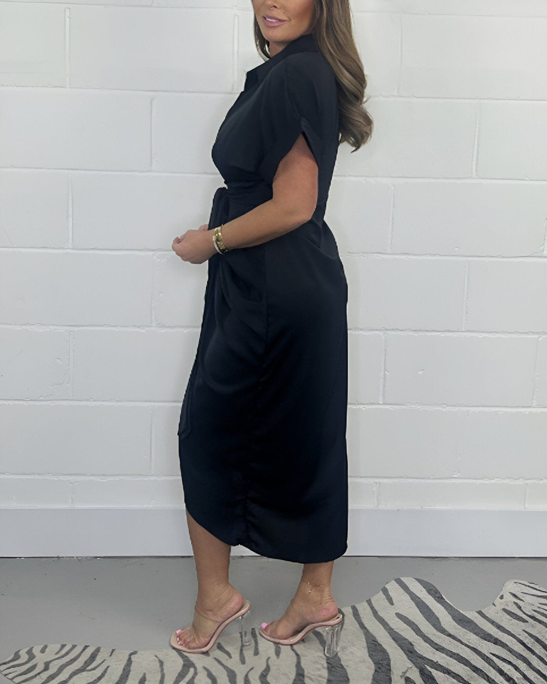 Nirella - Elegant pleated dress