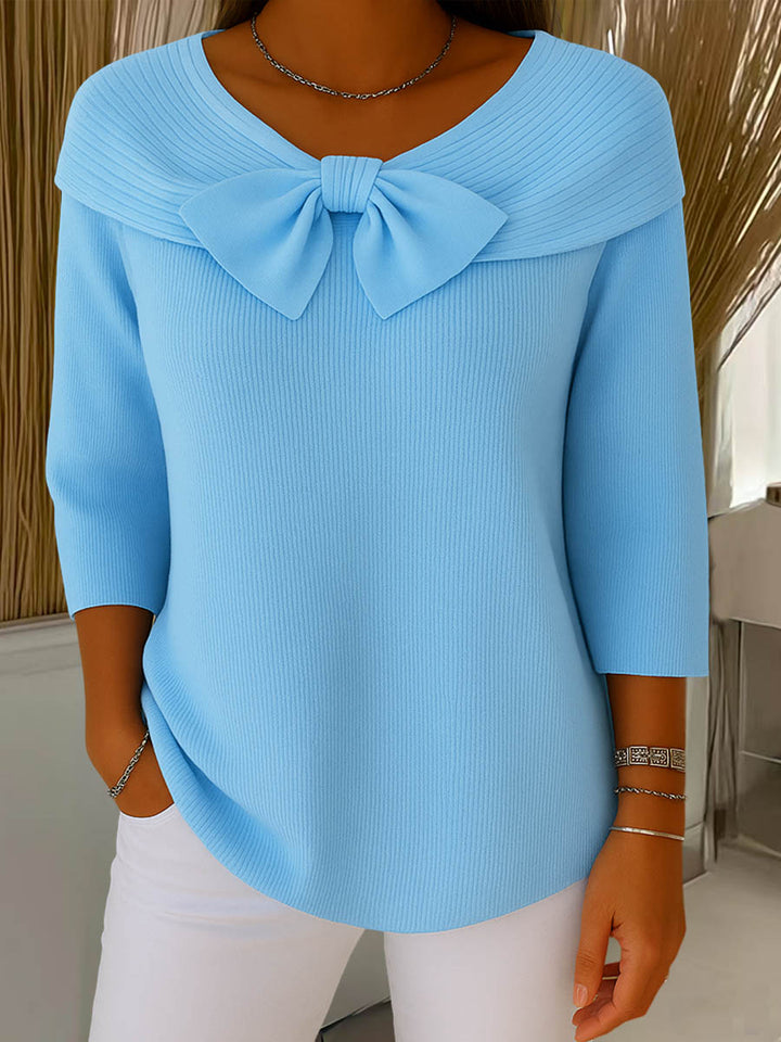 Thaloria - Women's round neck sweater with decorative bow