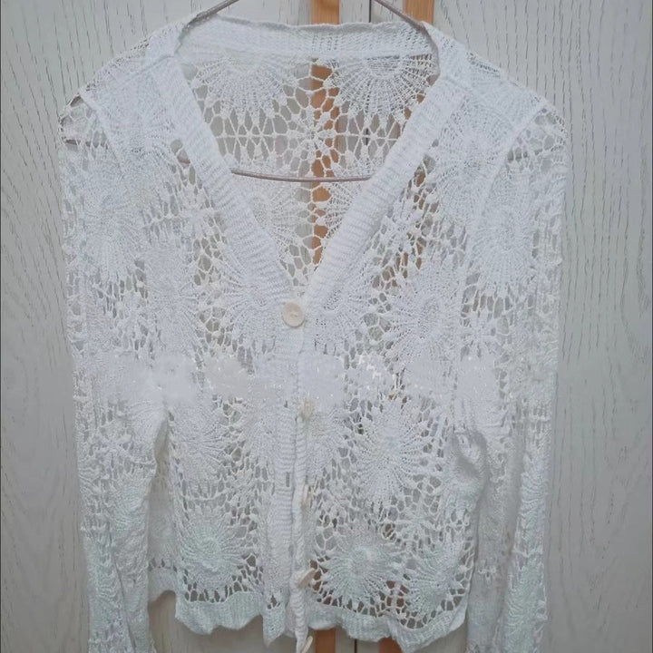 Zinnia - Women's V-Neck Long Sleeve Lace Top