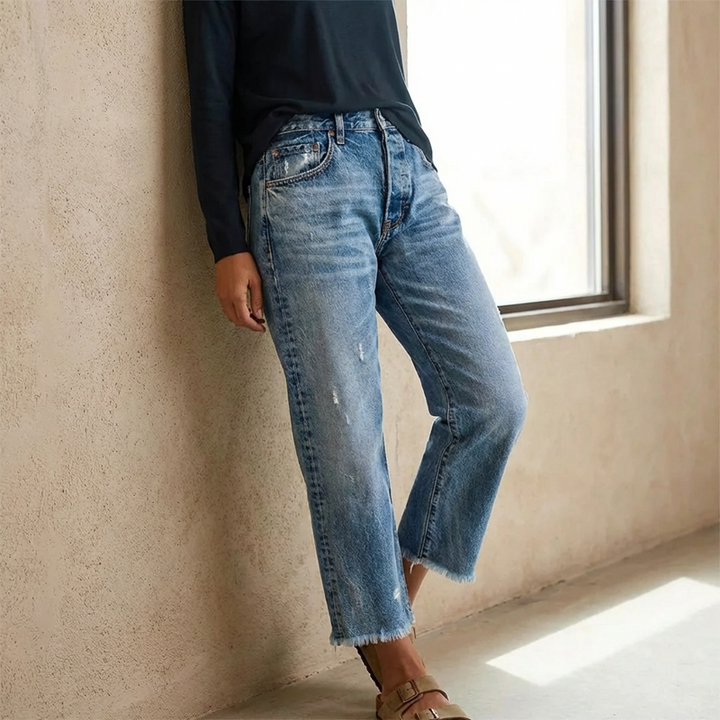 Sophia™ | Confidence Straight Fit Jeans